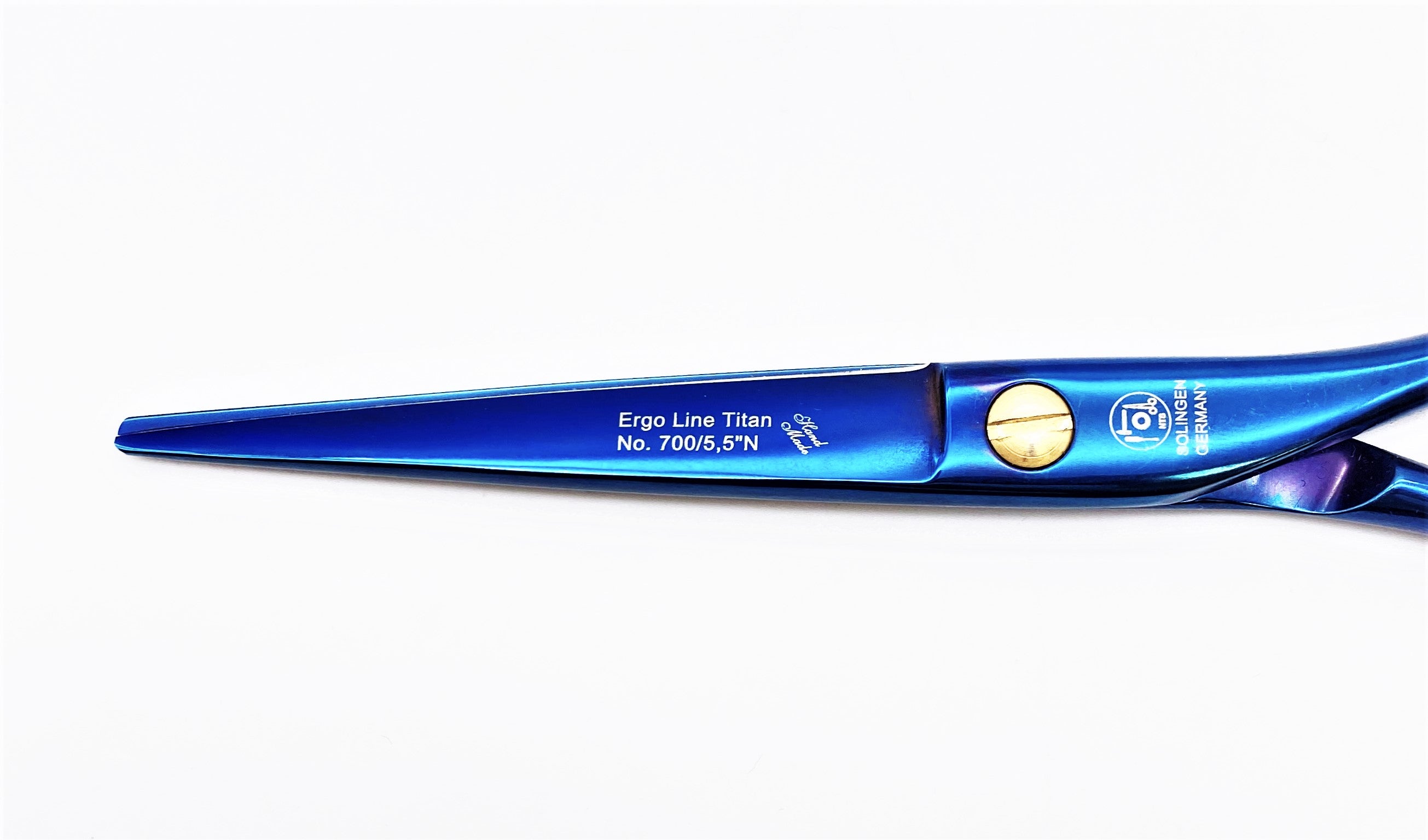 NTS Haarschere Ergo Blau Titan Line 5,5" NTS Haarschere Ergo Blau Titan Line 5,5"