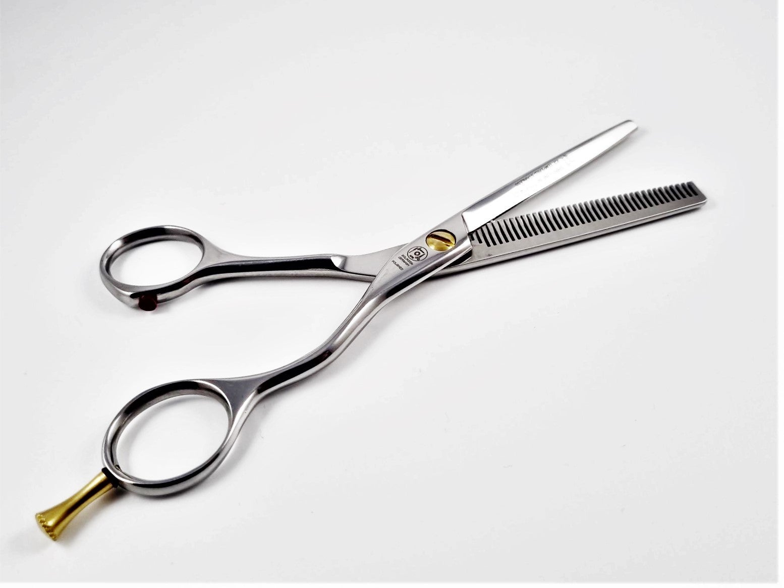 NTS Modellierschere Ergo Shiny Line poliert 6" NTS Modellierschere Ergo Shiny Line poliert 6"